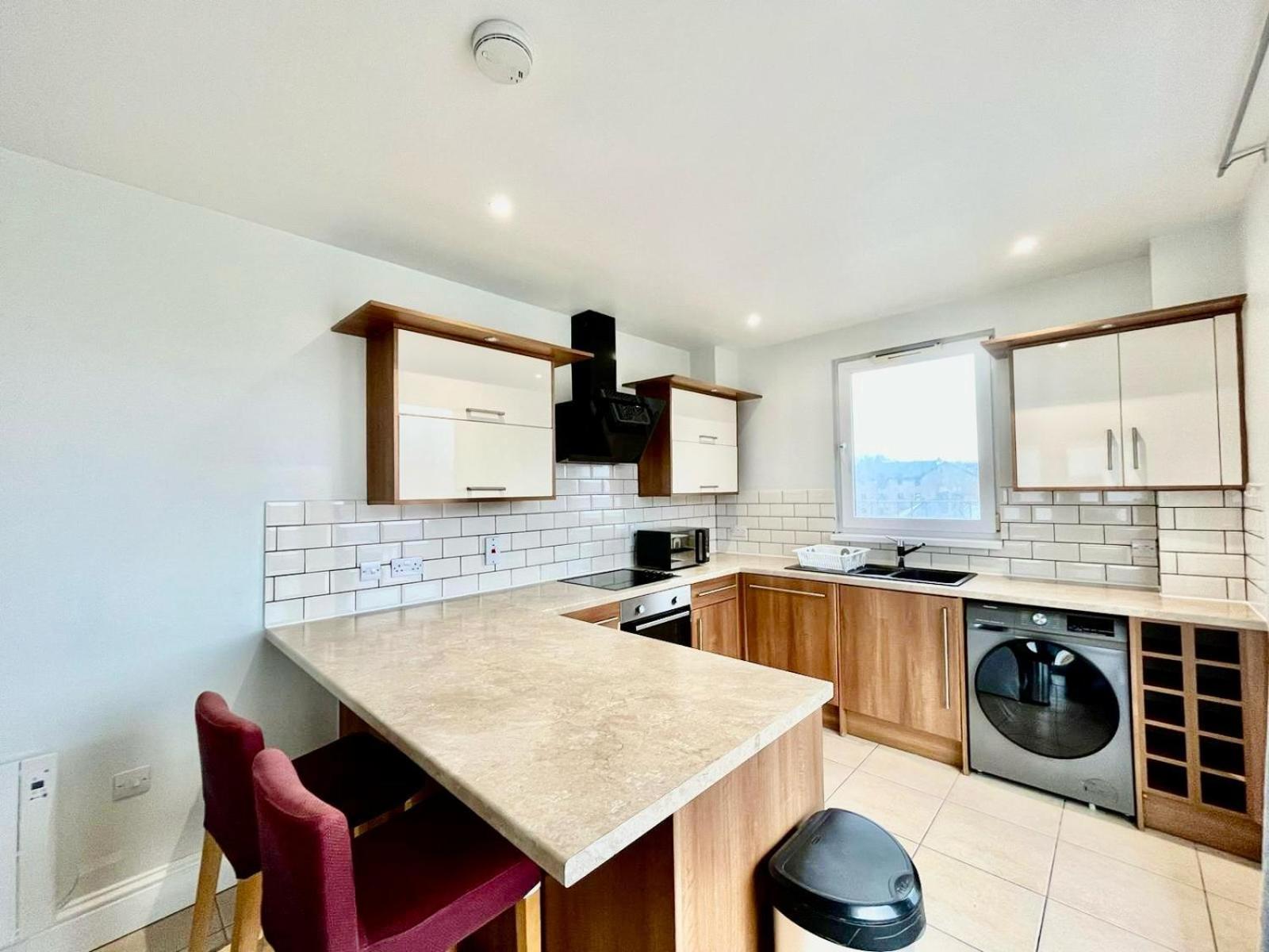 London Modern Flat Near Transports Apartment Екстериор снимка